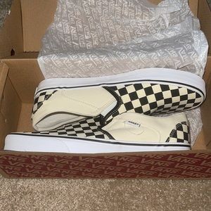 checkered vans